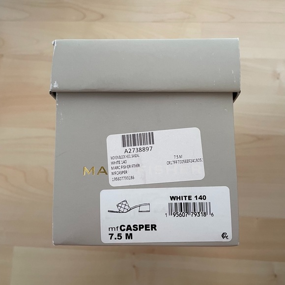 Marc Fisher Casper Sandal - Picture 7 of 8